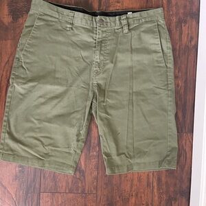 Men's Olive Green Shorts